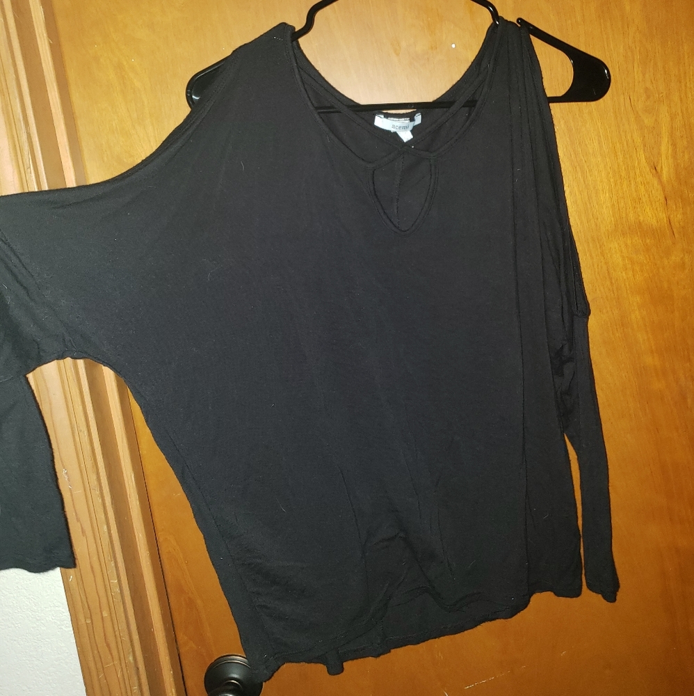 Long sleeve, Black, Cold Shoulder Blouse